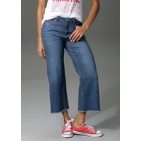 Aniston CASUAL 7/8-Jeans mit leicht ausgefranstem Beinabschluss