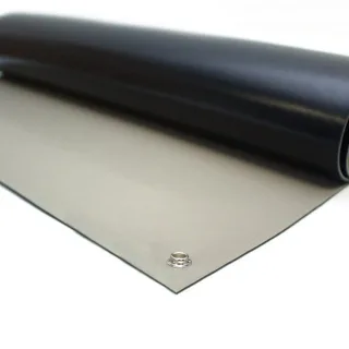 Ableitende Gummimatten Tischauflage ESD Matte | Größe: 0.6 m x 1.2 m x 2 mm