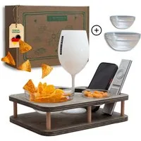 PEGSEN Servierplatte Couchbar Sofa Tablett YOLO mit 2 Snackschalen, Birkenholz, (Set, 3-tlg., mit lebensmittelechten Glasschalen), passend für Kaffeetassen, 0,5L Flaschen und Weingläser, geöltes Finish