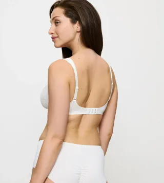 Triumph - Lovely Minimizer W X vanille - Gr. - 80F
