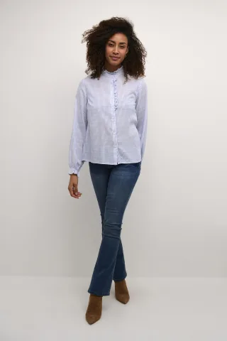 Blau