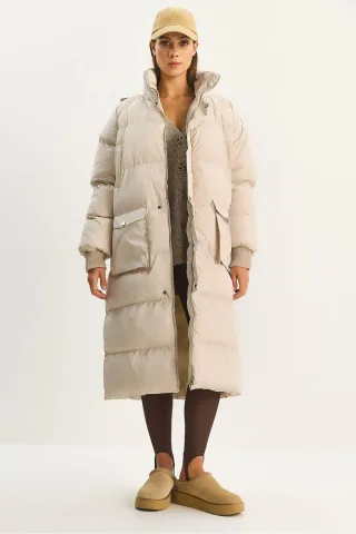 Oversized Langer Puffer-Mantel