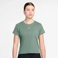 Nike Sportswear T-Shirt Nike Sportswear Women's Tight Ribbed Short-Sleeve T-Shirt mit Rundhalsausschnitt, kragenlos, Kurzarm, aus Feinripp-Material