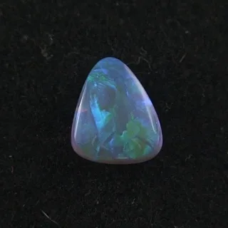 Black Crystal Opal 1,64 ct. - 10,04 x 8,20 x 3,49 mm Blau Grün Türkis