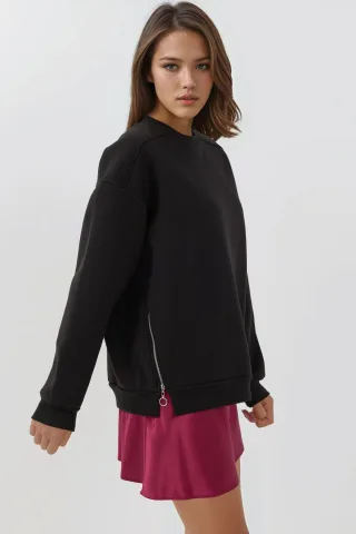 Texturiertes Sweatshirt mit Rundhalsausschnitt und Reißverschlussdetails