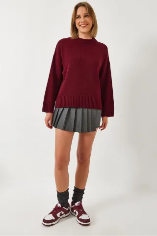 Lässiger Fit Rundhals-Rippstrickpullover