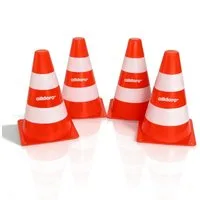 alldoro Pylonen 4er Set für Kinder, Kunststoff-Leitkegel orange-weiß, 18 cm hoch, Verkehrshütchen für Spiel, Sport, Freizeit & Verkehrserziehung