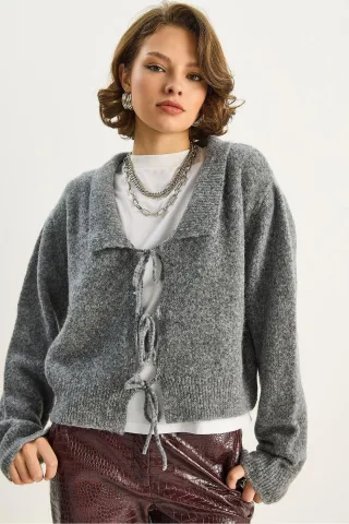 Oversized V-Ausschnitt mit Bindedetail Rippstrick-Cardigan