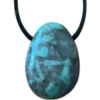Steinfixx® Amulett Set Edelstein Anhänger aus echtem Smaragd I Tropfenanhänger (Stein der Erneuerung 30x20mm, 1-tlg., meisterhaft poliert, Brasilien), incl. 80 cm Wildlederband und Geschenkverpackung