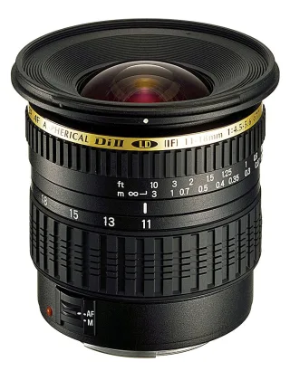 Tamron 11-18mm 1:45-56 SP AF Di II LD ASL [für Nikon F] schwarz
