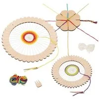 goki Kreativset Rundwebrahmen und Knüpfblume Bastelset, 6 teilig, aus Holz, Webspiel
