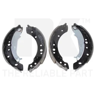 NK Bremsbackensatz hinten Mitsubishi Colt Smart Forfour