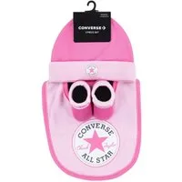 Converse Neugeborenen-Geschenkset CHUCK INFANT HAT BIB BOOTIE SET 3PC (Set, 3-tlg) dreiteiliges Neugeborenen-Geschenkset für Babys, elastisches Material