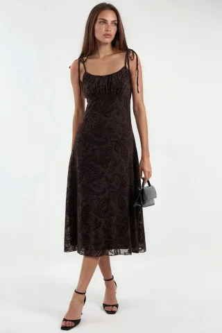 Blumiges A-Linien Tüll-Midikleid