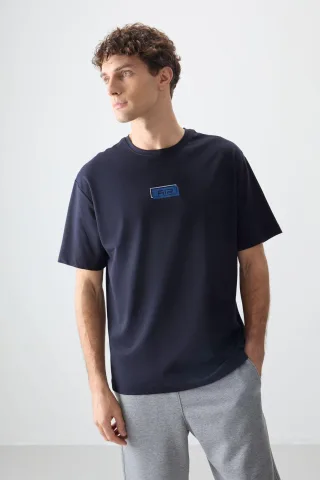 Dunkelblau