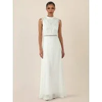 Apart Abendkleid mit Häkelspitze und Stehkragen