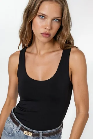 U-Kragen Strick-Cami-Top