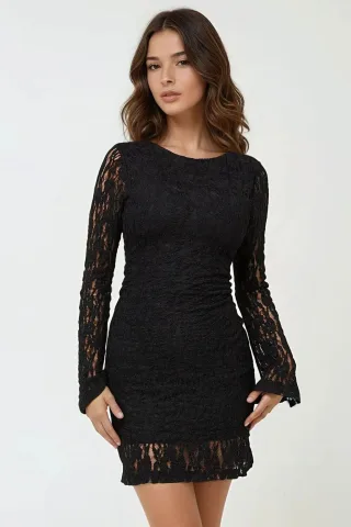 Spitzen-Mini-Kleid mit Futter im Bodycon-Stil