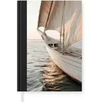 MuchoWow Notizbuch Segelboot - Meer - Beige - Sonne, Notebook, Notizblock a5, Tagebuch, Journal Liniert