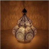Casa Moro Windlicht Orientalisches Windlicht Anida gold 30cm Metall (Marokkanische Tischlaterne Gartenlaterne, Kerzenhalter hängend oder stehend), Schöne Laterne für Muttertag Ostern Feier Deko Geschenk LN2060