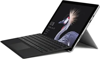 Microsoft Surface Pro 5 (2017) 128GB [123" WiFi only Intel Core i5 8GB RAM] schwarz/silber
