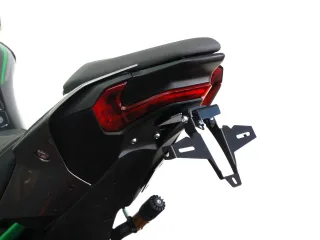 BODIS Kennzeichenhalter für Kawasaki Z 900 Bj.2025 eintragungsfrei + LED Kennzeichenleuchte