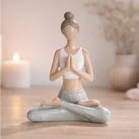 MF Dekofigur Dekofigur Yoga Frau Namira meditierende Figur in ruhigem Design (1 St)