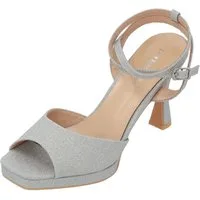 Palado by Sila Sahin Vavith by Sila Sahin Pumps