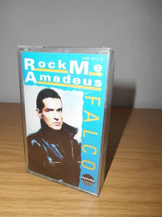 Rock me Amadeus (compilation 12 tracks)