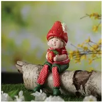 MARELIDA Gartenfigur Kantenhocker Erdbeerjunge Fritz mit Erdbeere Dekofigur Garten H: 19cm