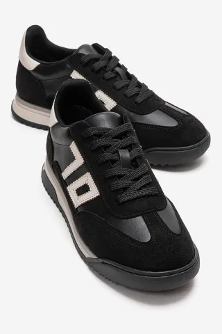 Arvon Sneaker