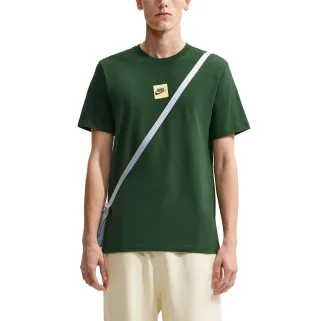 Nike Sportswear Club Box Logo Tee