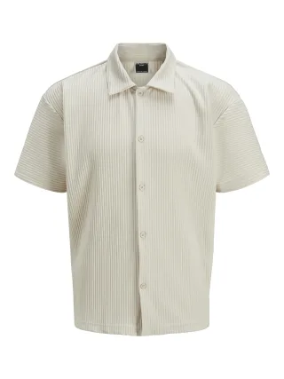 JACK&JONES - JCOINTERLUDE PLISSE SHIRT SS moonbeam - Gr. - XL