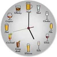 speecheese Wanduhr Alkoholische Getränke Wanduhr aus Alu mit Bier, Wein und Co.