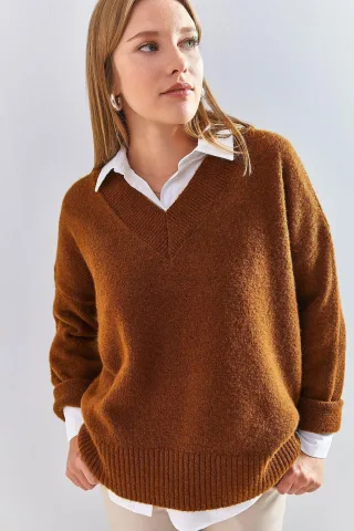 V-Ausschnitt Langarmpullover