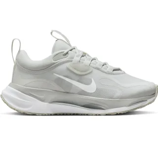 Nike Spark Sneaker