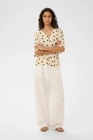 Kurzarm-Bluse SLArjana Kurzarm-Bluse Feminine Form