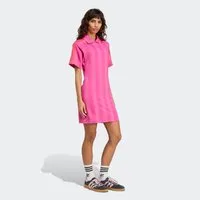 adidas Originals Shirtkleid INSPIRED GRAPHIC sportlicher Look, vom Fußball inspirierter Allover-Print