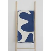 Wohndecke weiche Bio-Baumwolldecke FRIDA Made in Germany, blaue Kuscheldecke, RIEMA Germany, nachhaltig aus 100% biologischer Baumwolle, weiche Sofadecke OEKO-TEX
