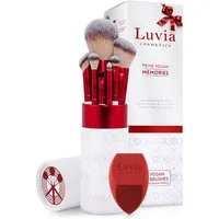 Luvia Cosmetics Kosmetikpinsel-Set PRIME VEGAN MEMORIES, 8 tlg., Mit veganen Pinseln, Make-up-Schwamm und einem Reinigungspad.