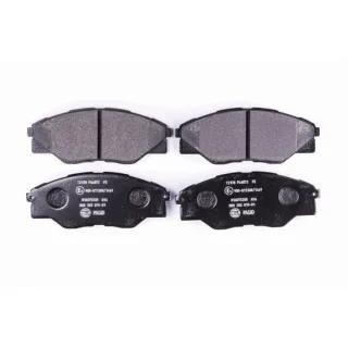 Hella Bremsbel?ge vorne Toyota Hilux 7 2,5 8DB355019-811