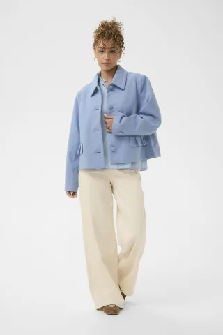 Blau