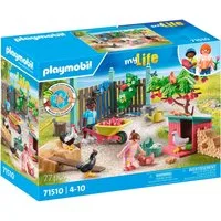 Playmobil® Kleine Hühnerfarm im Tiny Haus Garten (71510), My Life Konstruktions-Spielset, (77 St), Made in Europe