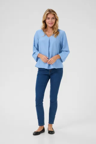 Blau