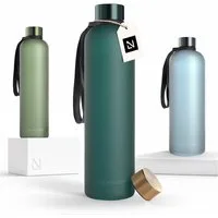 LARS NYSØM Trinkflasche Blæst, Trinkflasche mit Hydrationsskala und Trageschlaufe