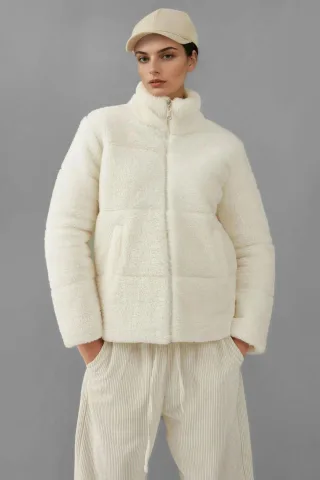 Dicker Plüsch-Faux-Fur-Mantel mit Jackenkragen