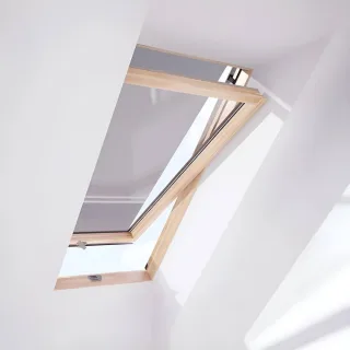 Dachfenster mit Markise, Holz, RoofLite+ made by Velux Group, Slim Pine, Sonnenschutz-Markise auf der Außenseite, 55x78 cm