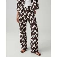 OPUS PANTS Stoffhose Malotta float aus Webware mit Allover Print Praktische Taschen runden den entspannten Look ab
